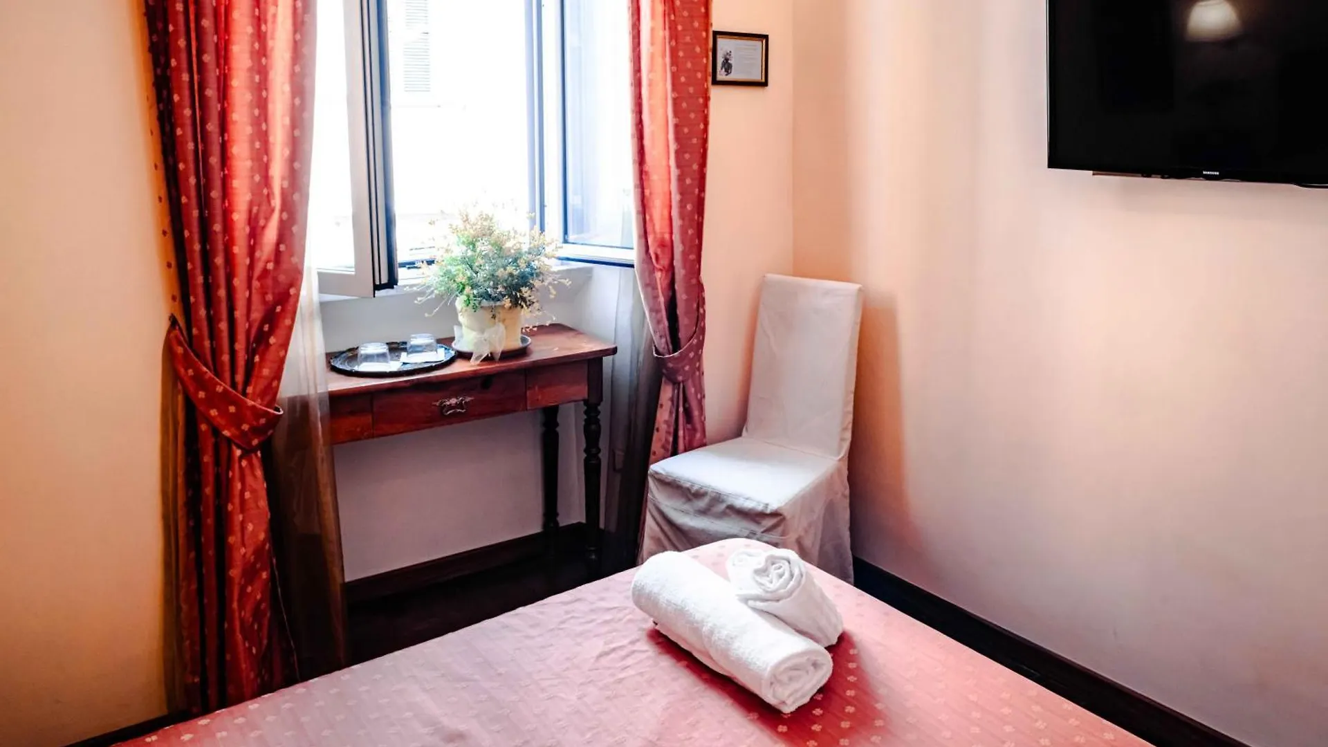 Casa De' Fiori Bed & Breakfast Rome