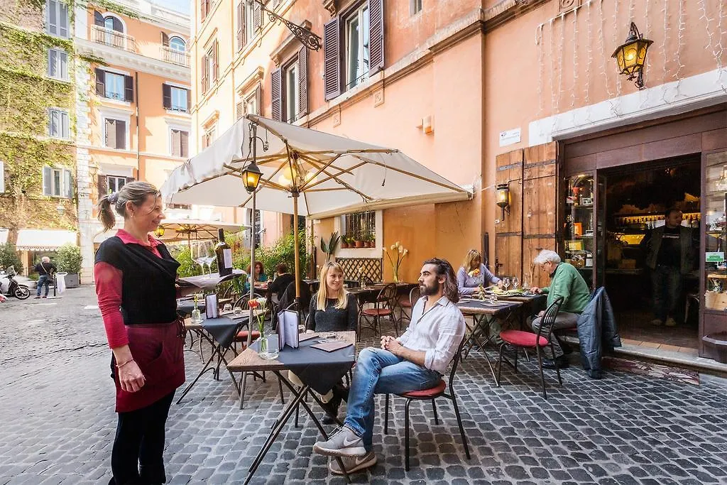 Casa De' Fiori Bed & Breakfast Rome